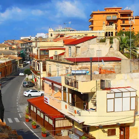 Locazione Turistica Eleonora Vista Mare アパート